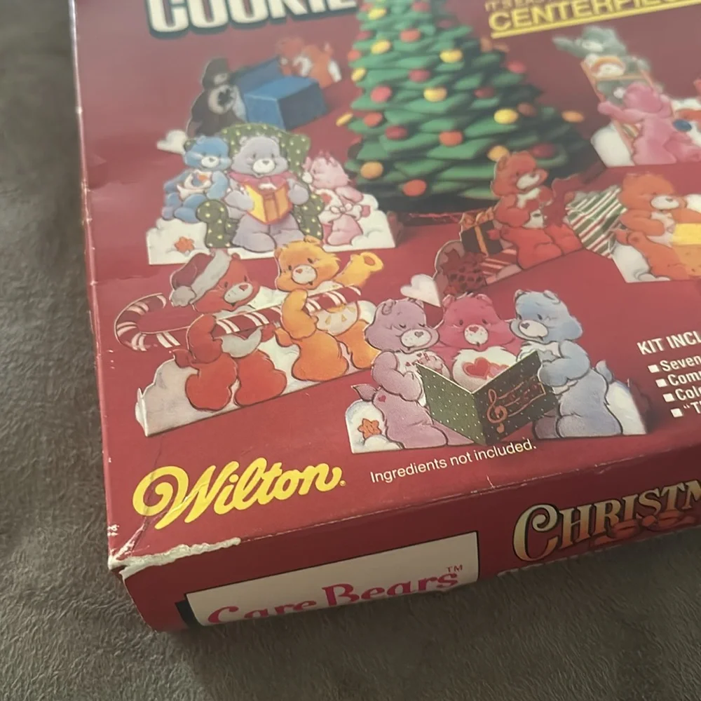 Wilton *VINTAGE* *SEALED* Care Bears Christmas Cookie Tree Kit